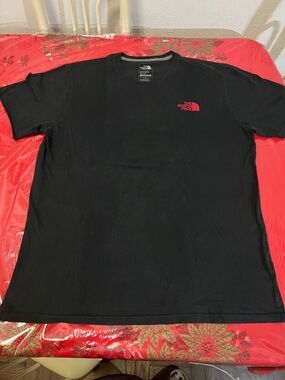 The North Face Men’s Graphic T-Shirt Sz XL Black/Red – Never Stop Exploring